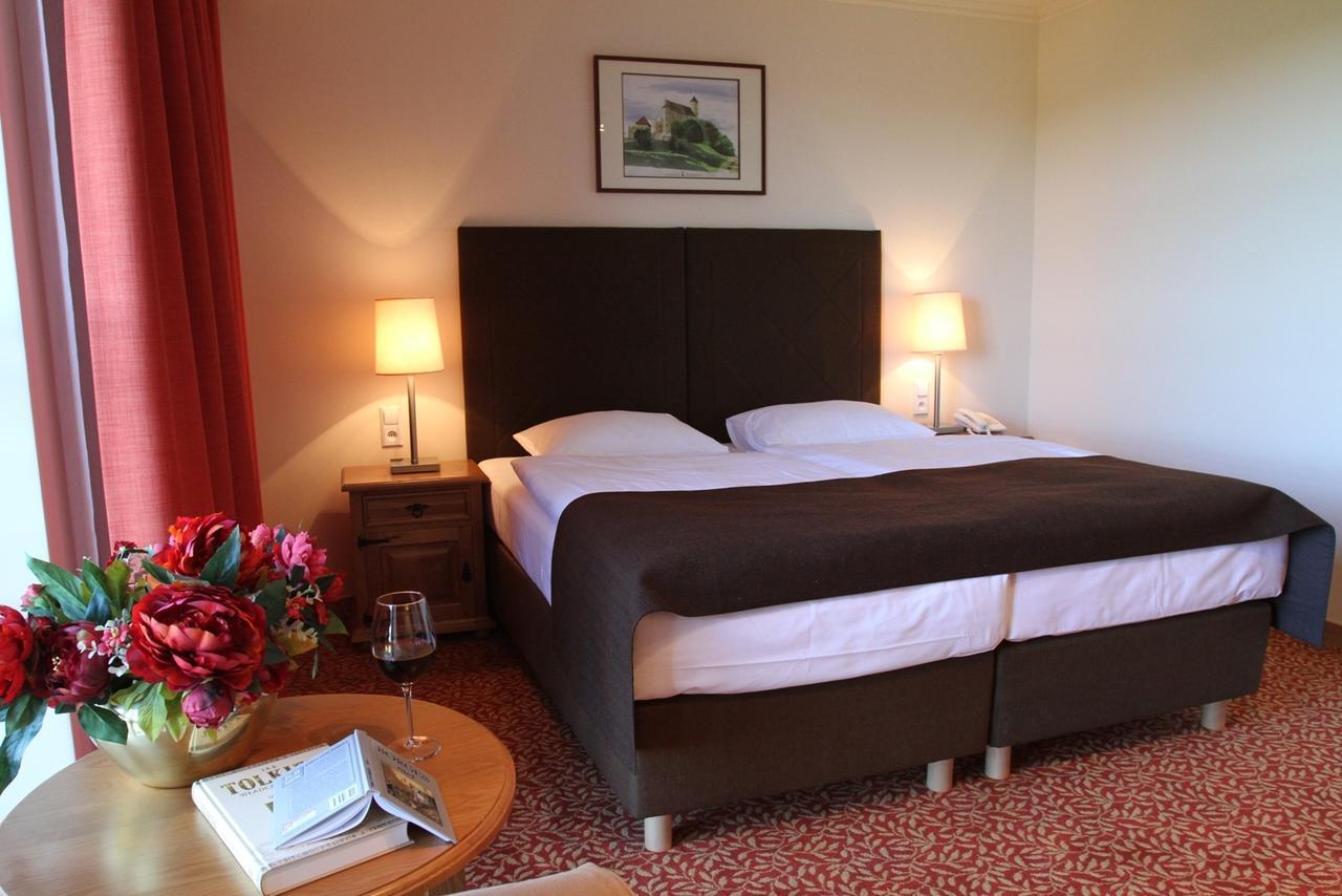 Hotel Zamek Bobolice Niegowa Habitación foto